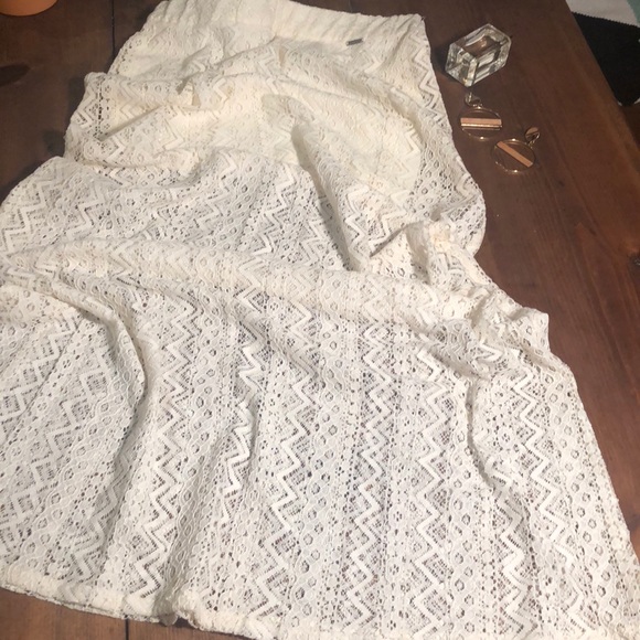 Lace maxi skirt with short lining. - Picture 6 of 6